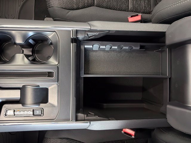 New 2026 Carbonized Gray Metallic Ford XLT image 49