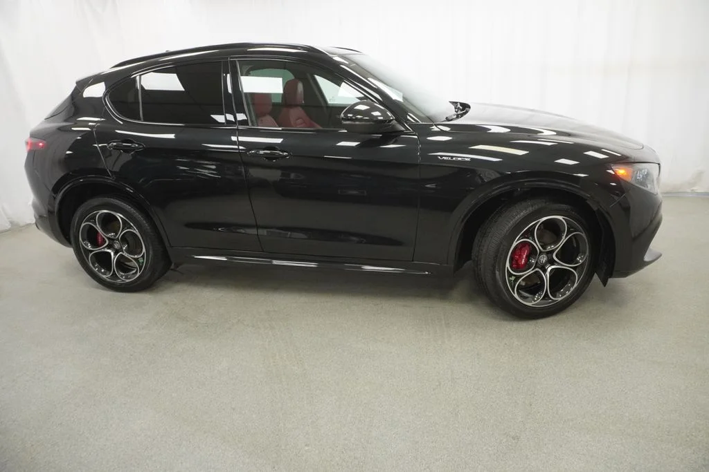 Used 2024 Black Alfa Romeo Veloce image 12