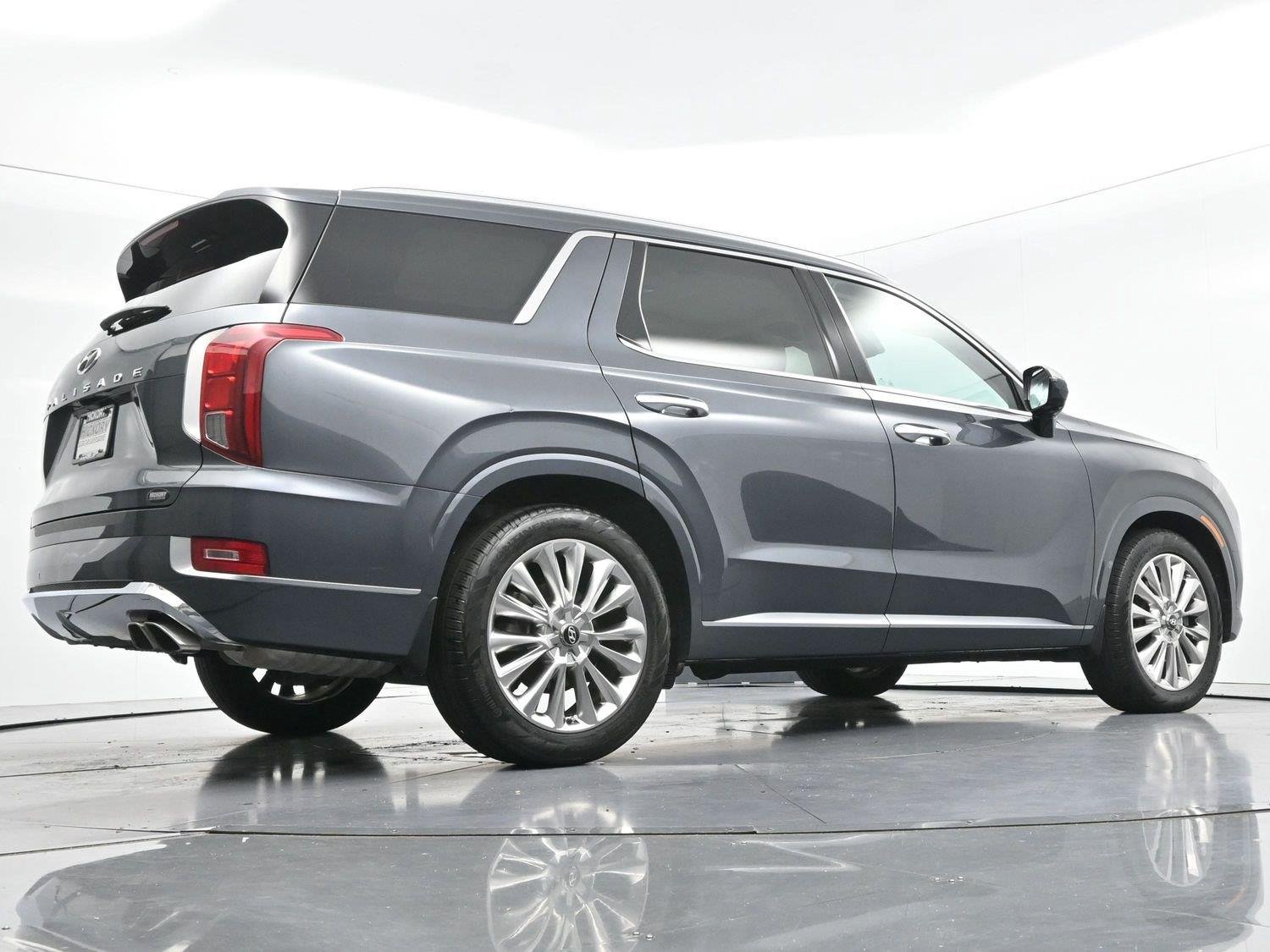 Used 2020 Steel Graphite Hyundai Limited image 59