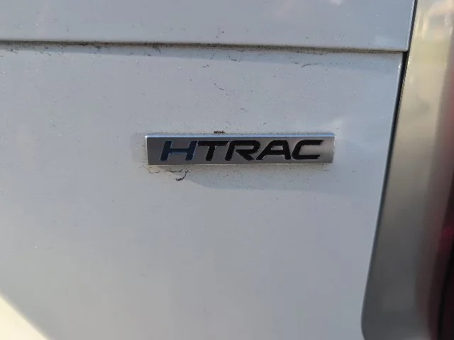 Used 2025 White Hyundai SEL image 8