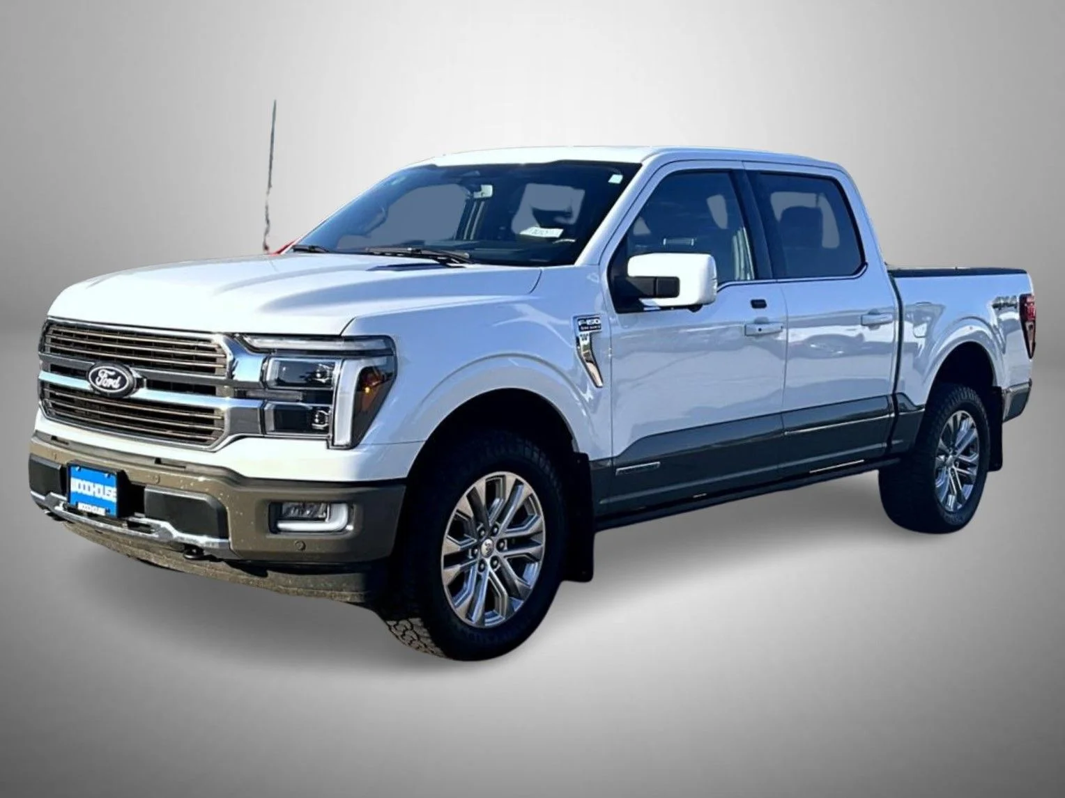 Used 2025 White Ford King Ranch image 1