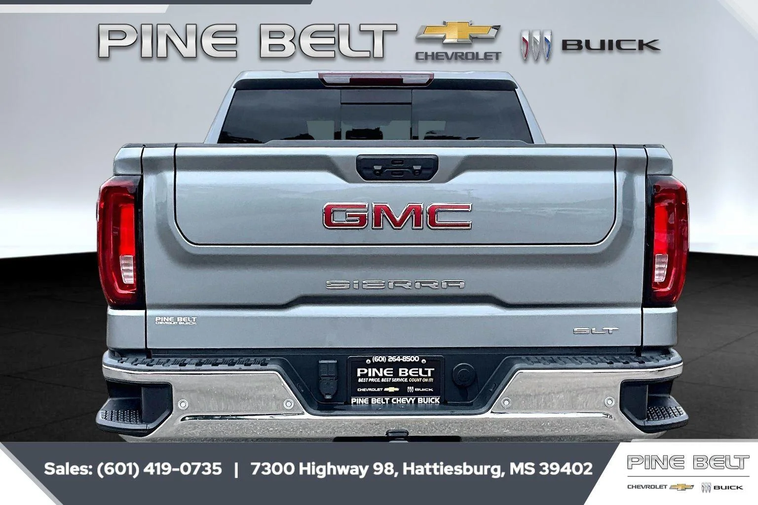Used 2024 Sterling Metallic GMC SLT image 4