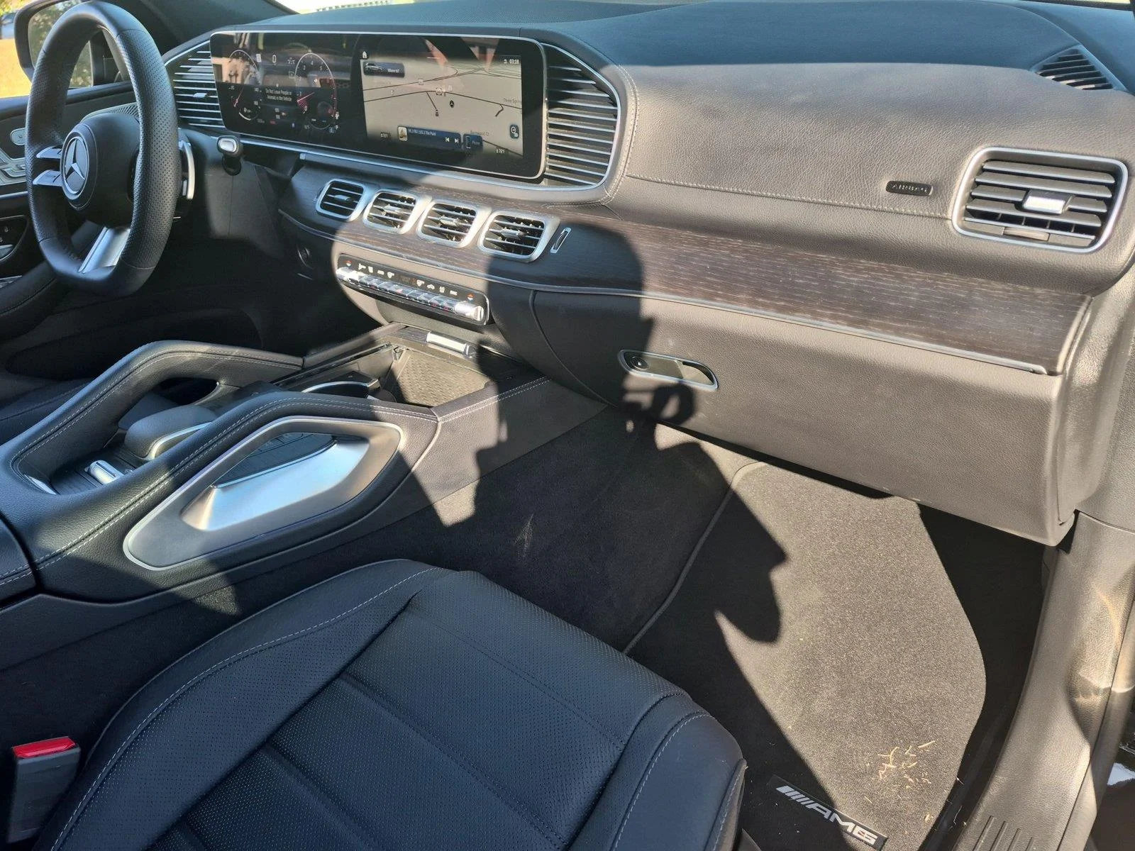 Used 2024 Black Mercedes-Benz GLS 450 image 39
