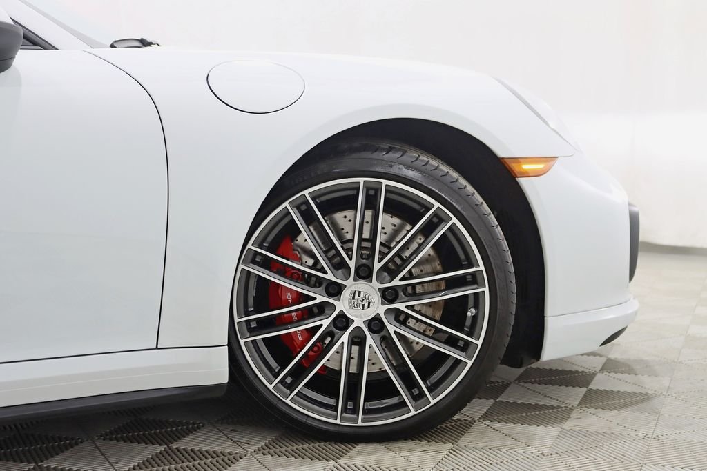 2018 Porsche 911 Turbo - Photo 13