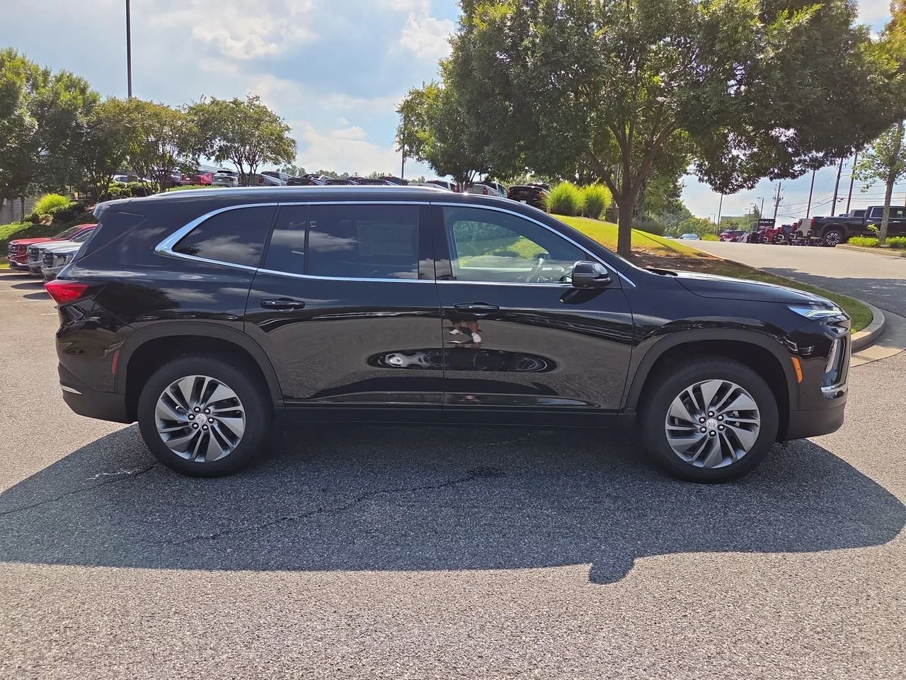 New 2027 Ebony Twilight Metallic Buick Preferred image 9