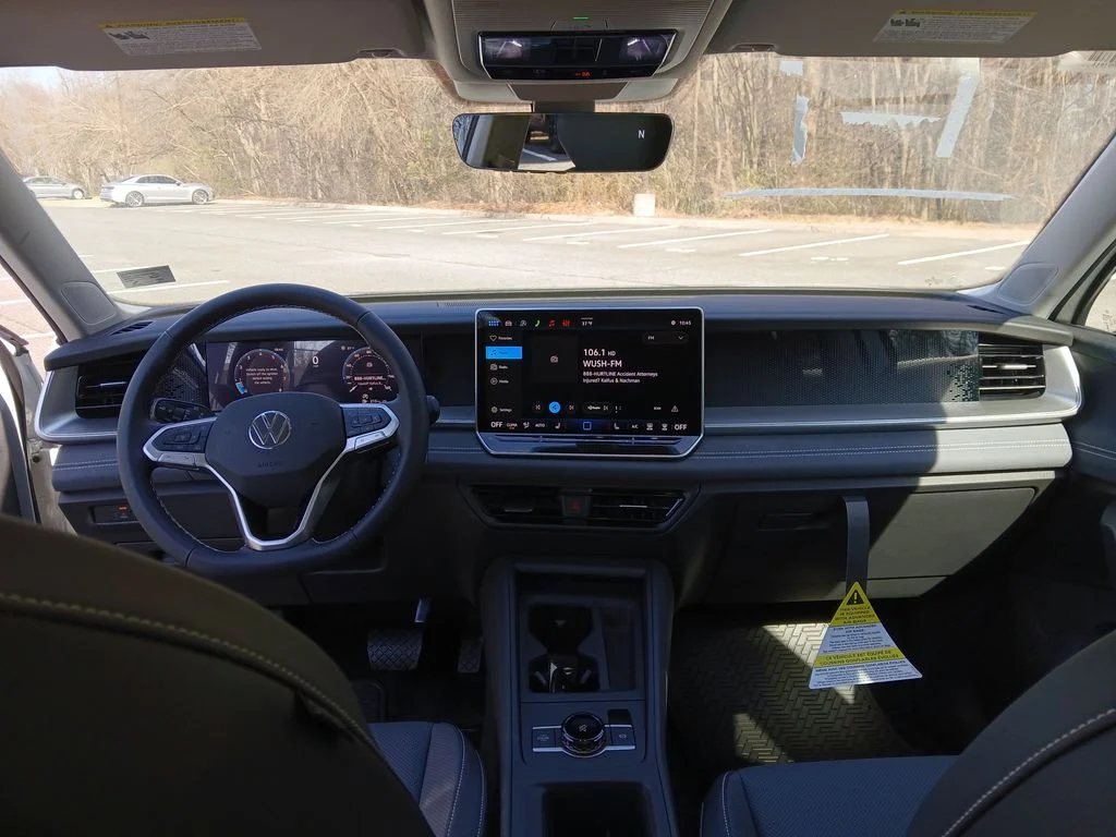 New 2026 White Volkswagen 2.0T SE image 12