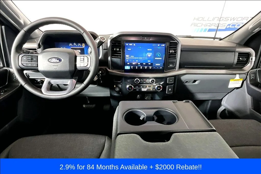 New 2026 Oxford White Ford XLT image 5