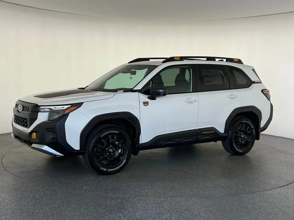 New 2026 CRYSTAL WHITE PEARL Subaru Wilderness image 9