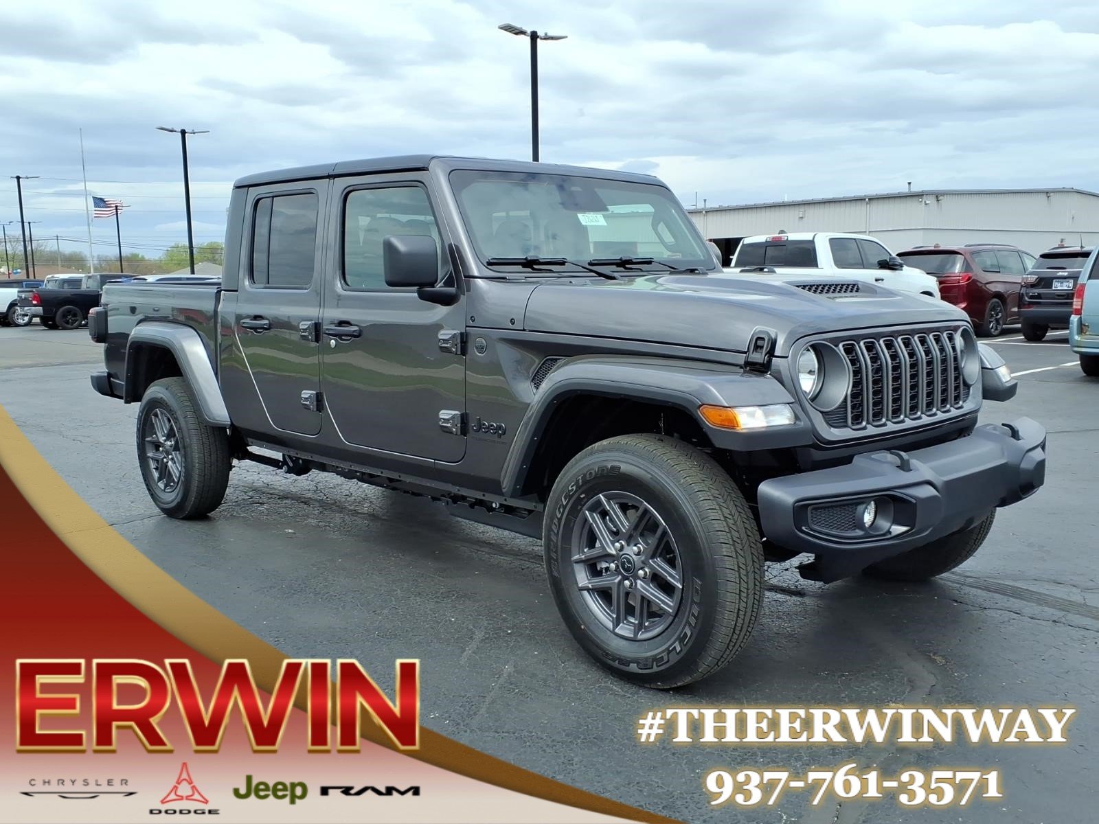 2026 Jeep Gladiator Sport S Auto's photo