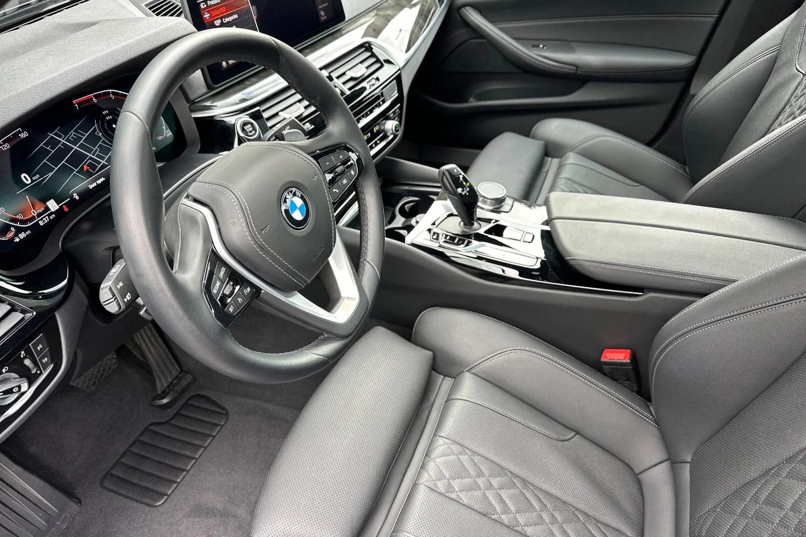 Used 2023 Black Sapphire Metallic BMW 530i image 9