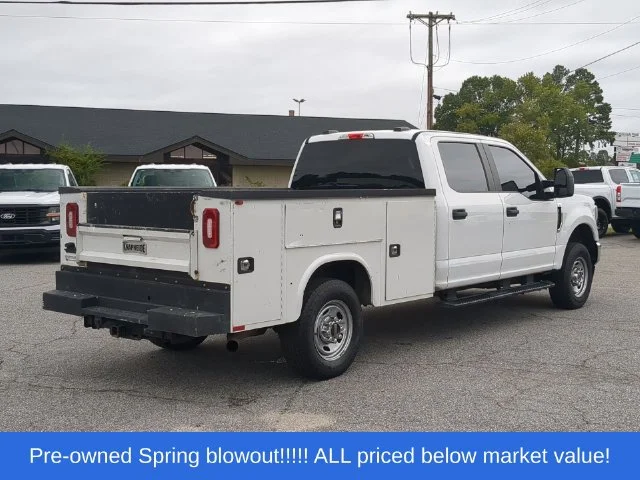 Used 2021 White Ford XL image 13