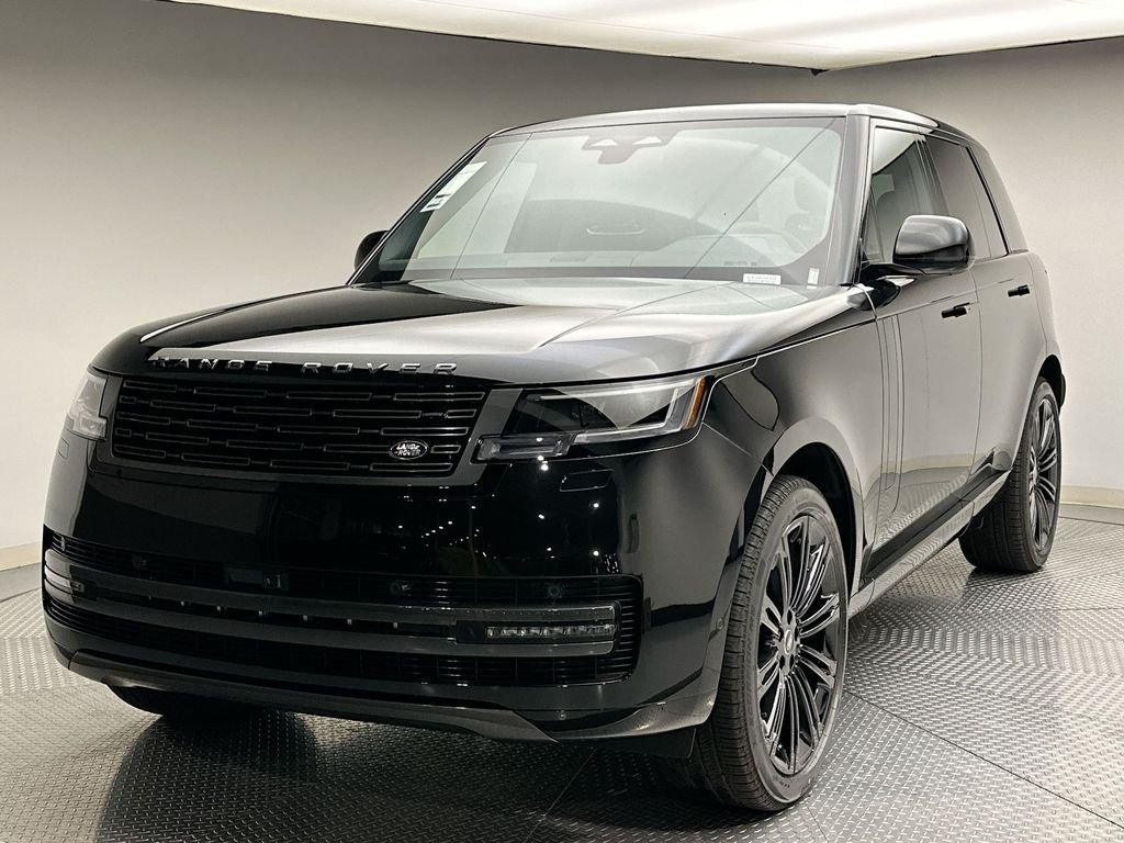 Used 2025 Santorini Black Metallic Land Rover SE image 1