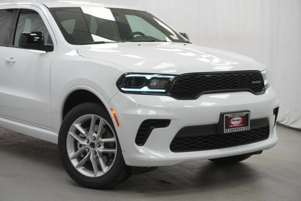 New 2026 White Knuckle Clear-Coat Exterior Paint Dodge GT image 3