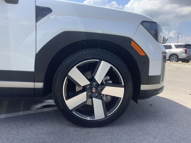 Certified Used 2025 White Hyundai Limited image 43
