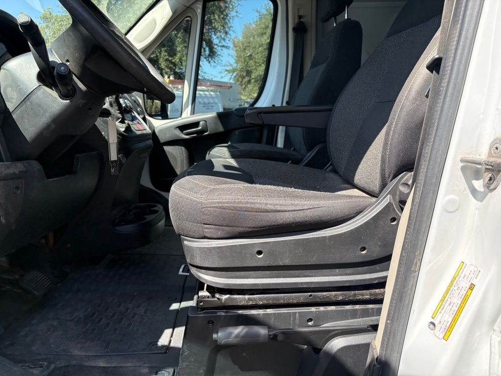 Used 2020 White Ram High Roof image 3