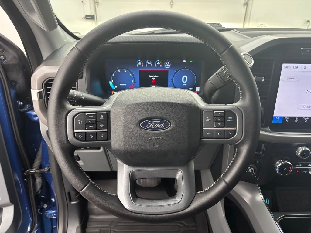Used 2024 Blue Ford XLT image 19