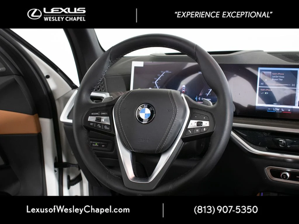 Used 2026 White BMW xDrive40i image 25