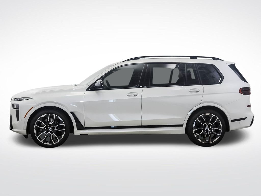 Used 2026 BMW X7 M60i with VIN 5UX33EM07T9212548 for sale in Minneapolis, Minnesota
