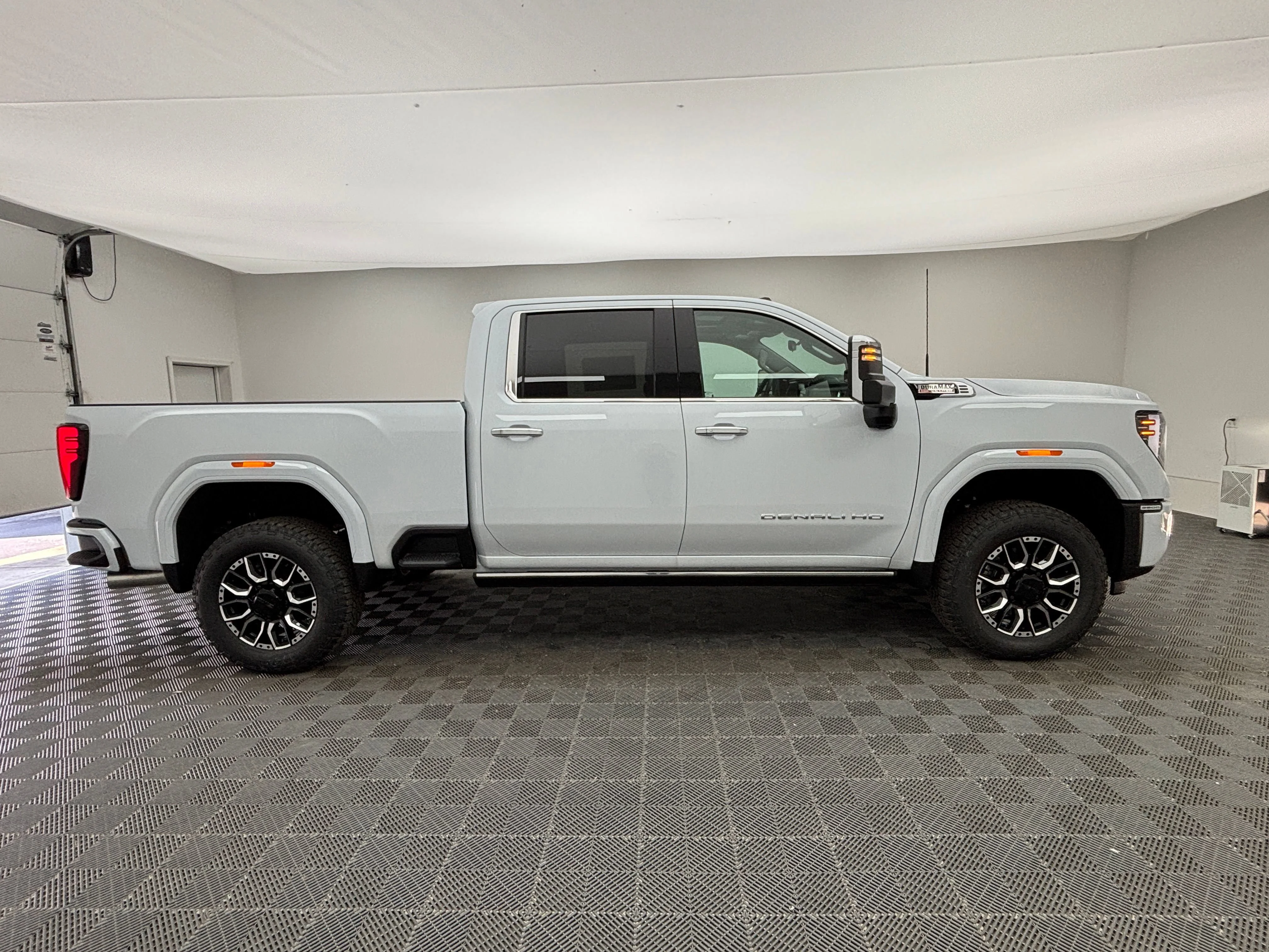 New 2026 Glacier White Tricoat GMC Denali image 9