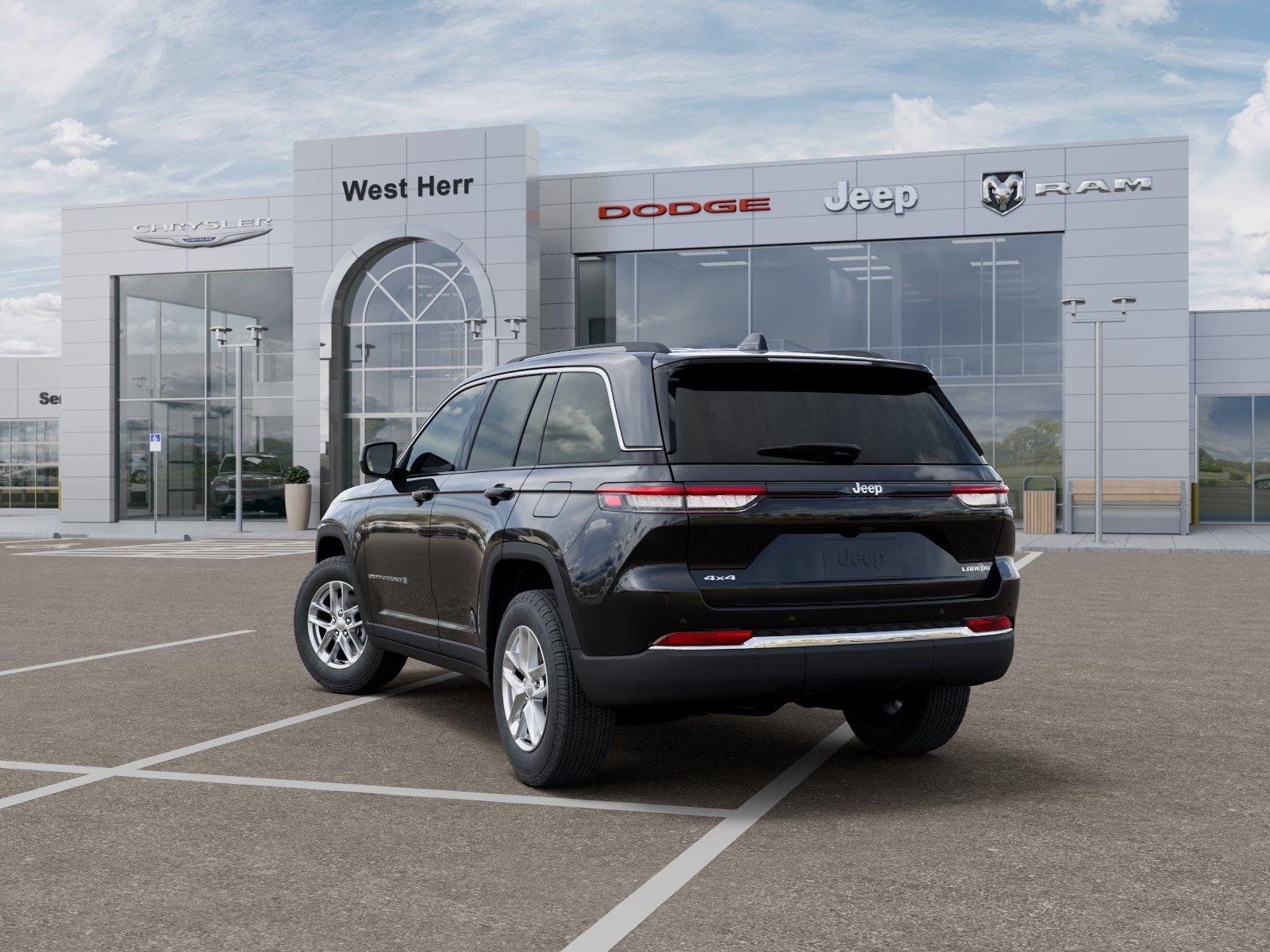 New 2026 Diamond Black Crystal Pearl-Coat Exterior Paint Jeep Laredo X image 3