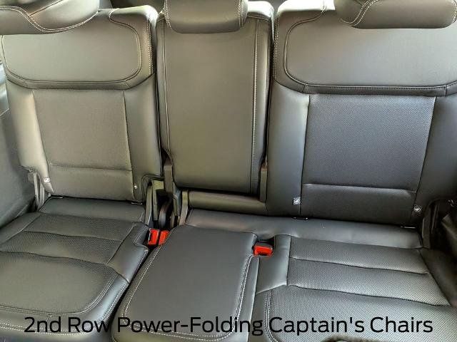 New 2026 Dark Matter Gray Metallic Ford MAX Platinum® image 38