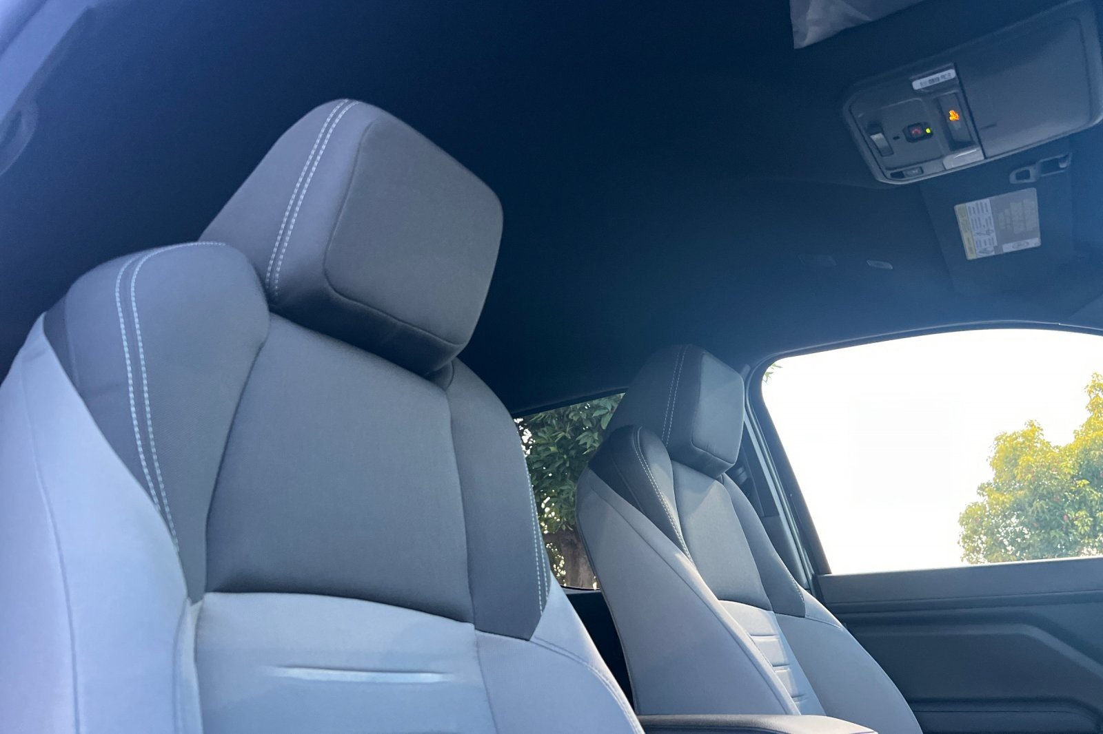 2025 Toyota Tacoma TRD Off Road - Photo 15