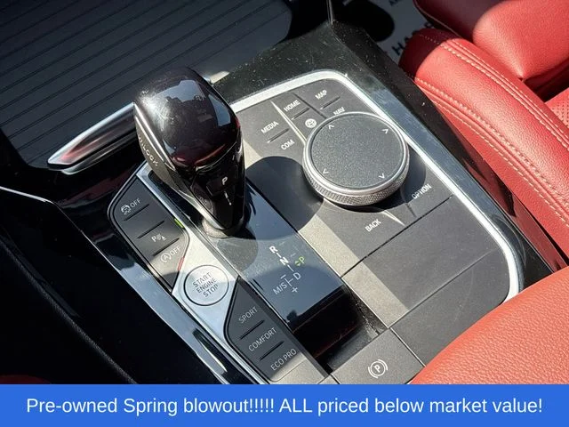 Used 2022 Black BMW sDrive30i image 27