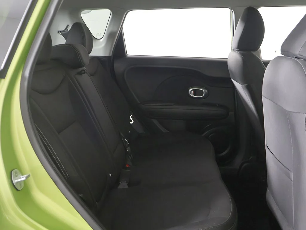 Used 2014 Green Kia Base image 24