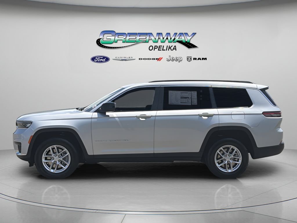 New 2026 Silver Jeep Laredo image 4