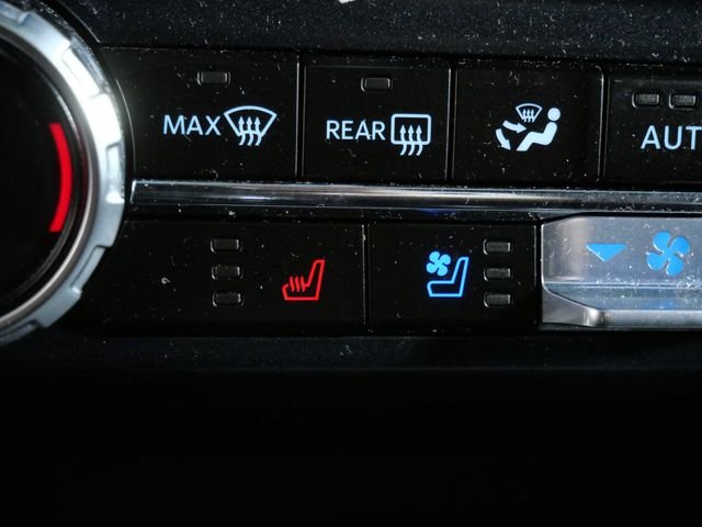 Certified Used 2023  Ford Lariat image 20