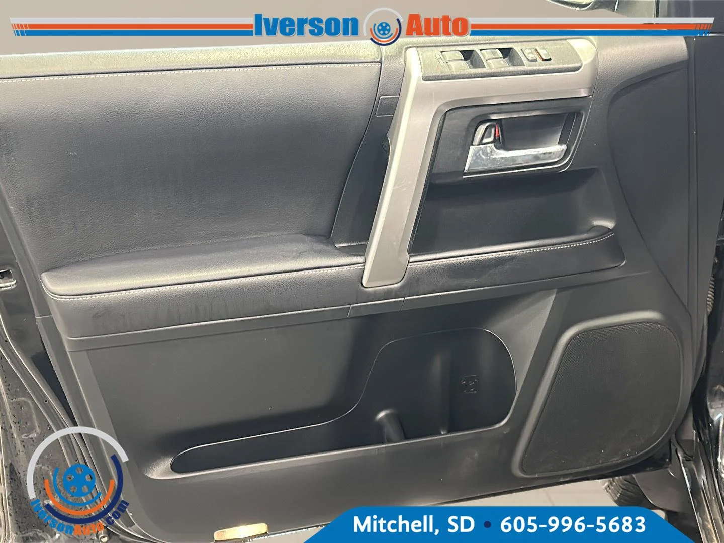 Used 2022 Black Toyota SR5 image 13