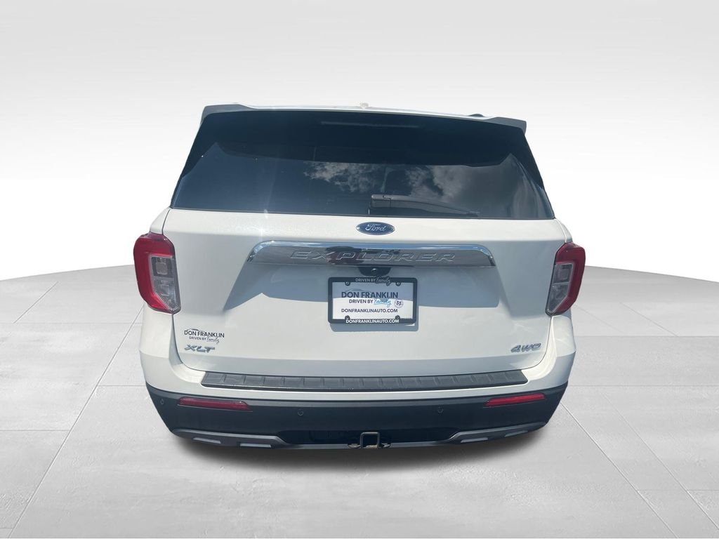 Used 2023 White Ford XLT image 4