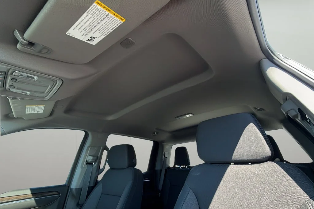 New 2026 Summit White Chevrolet LT Trail Boss image 32