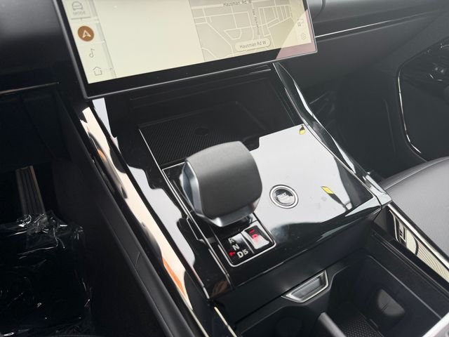 New 2026 Borasco Grey Land Rover Dynamic SE image 24