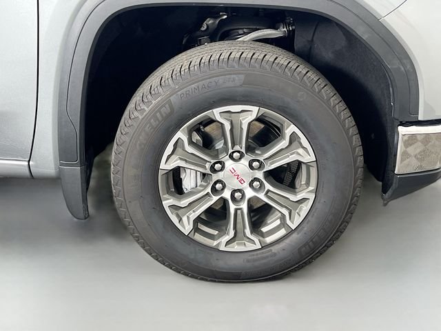 Used 2026 Silver GMC SLT image 37