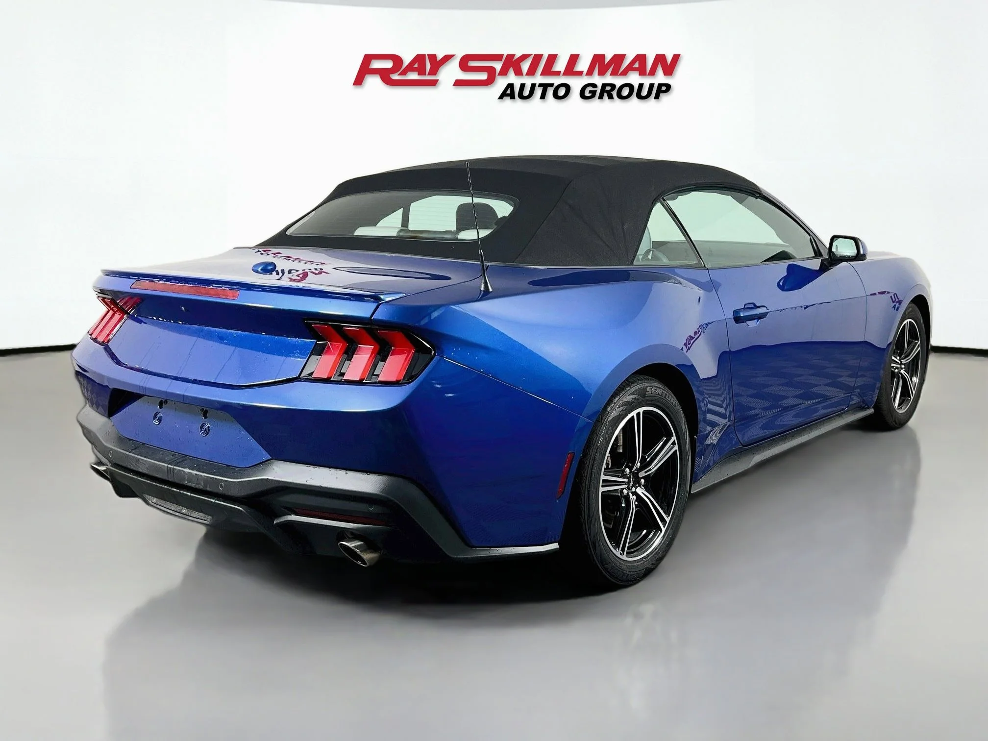 2024 Ford Mustang EcoBoost Premium - Photo 7