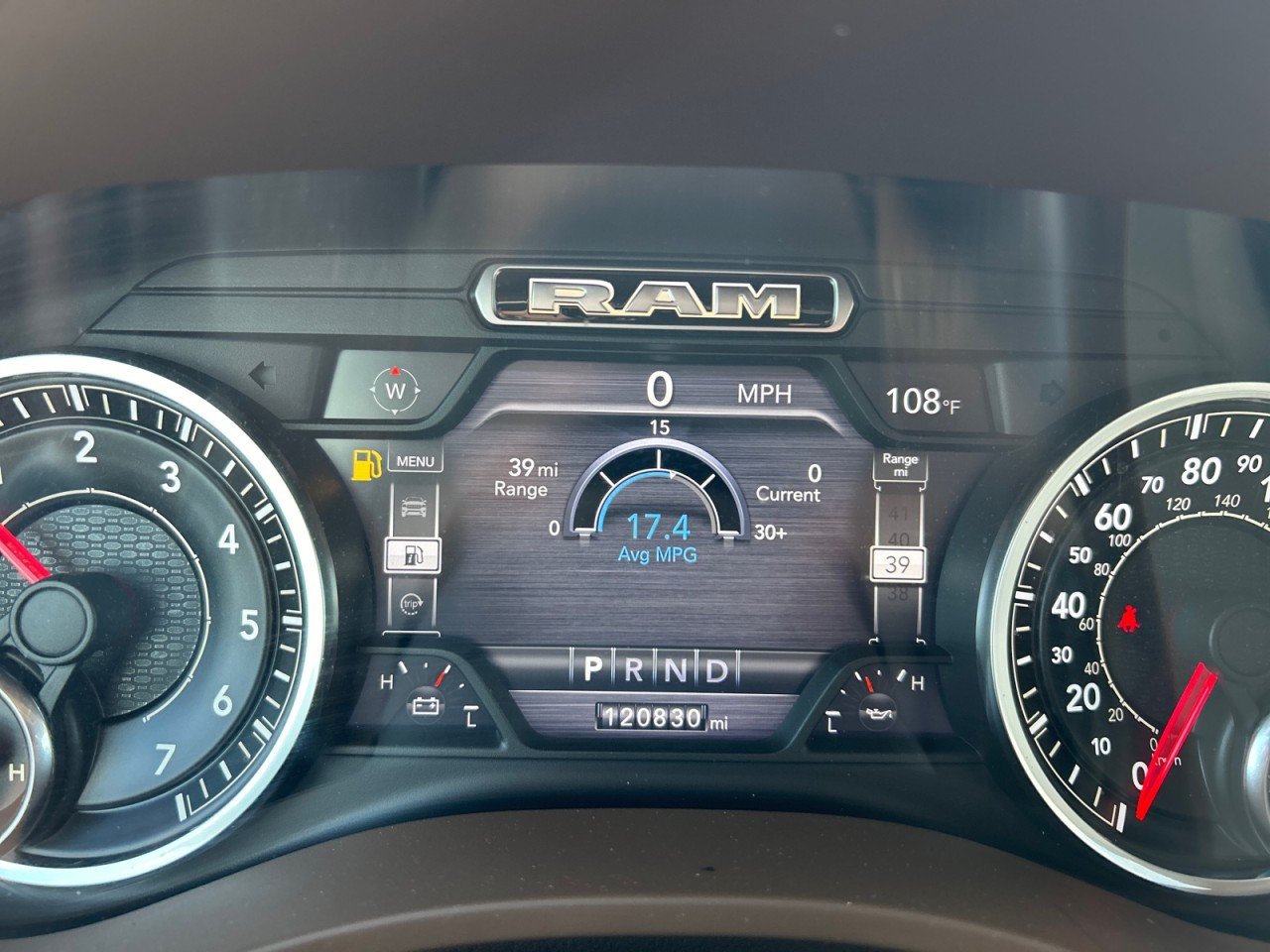Used 2019 Red Ram Laramie image 12