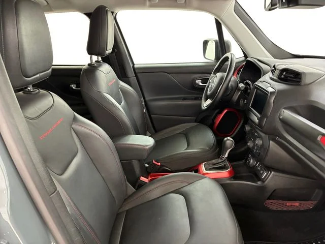 Used 2018 Gray Jeep Trailhawk image 14