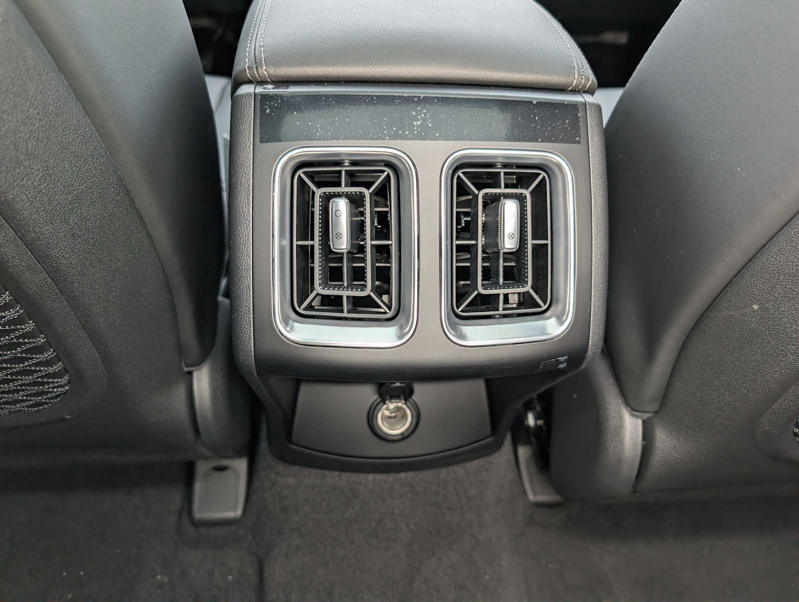 2026 Kia Sorento S - Photo 16