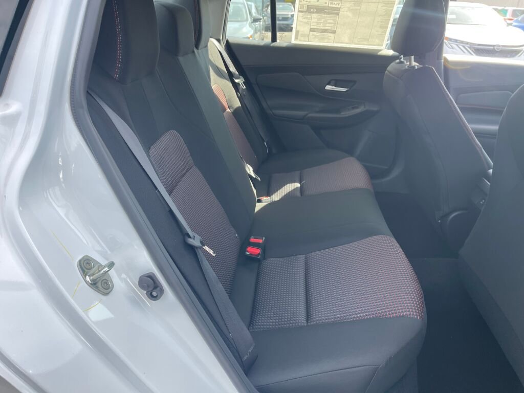 New 2027 Aspen White Tricoat Nissan SR image 20