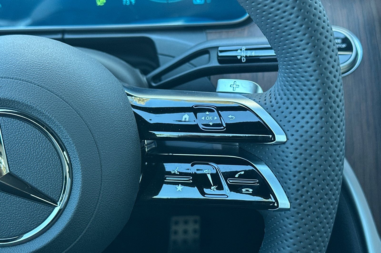 2026 Mercedes-Benz C-Class Sedan C 300 - Photo 27