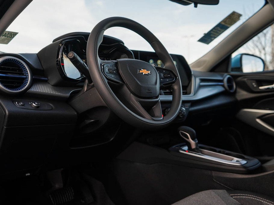 2026 Chevrolet Trax LS - Photo 16