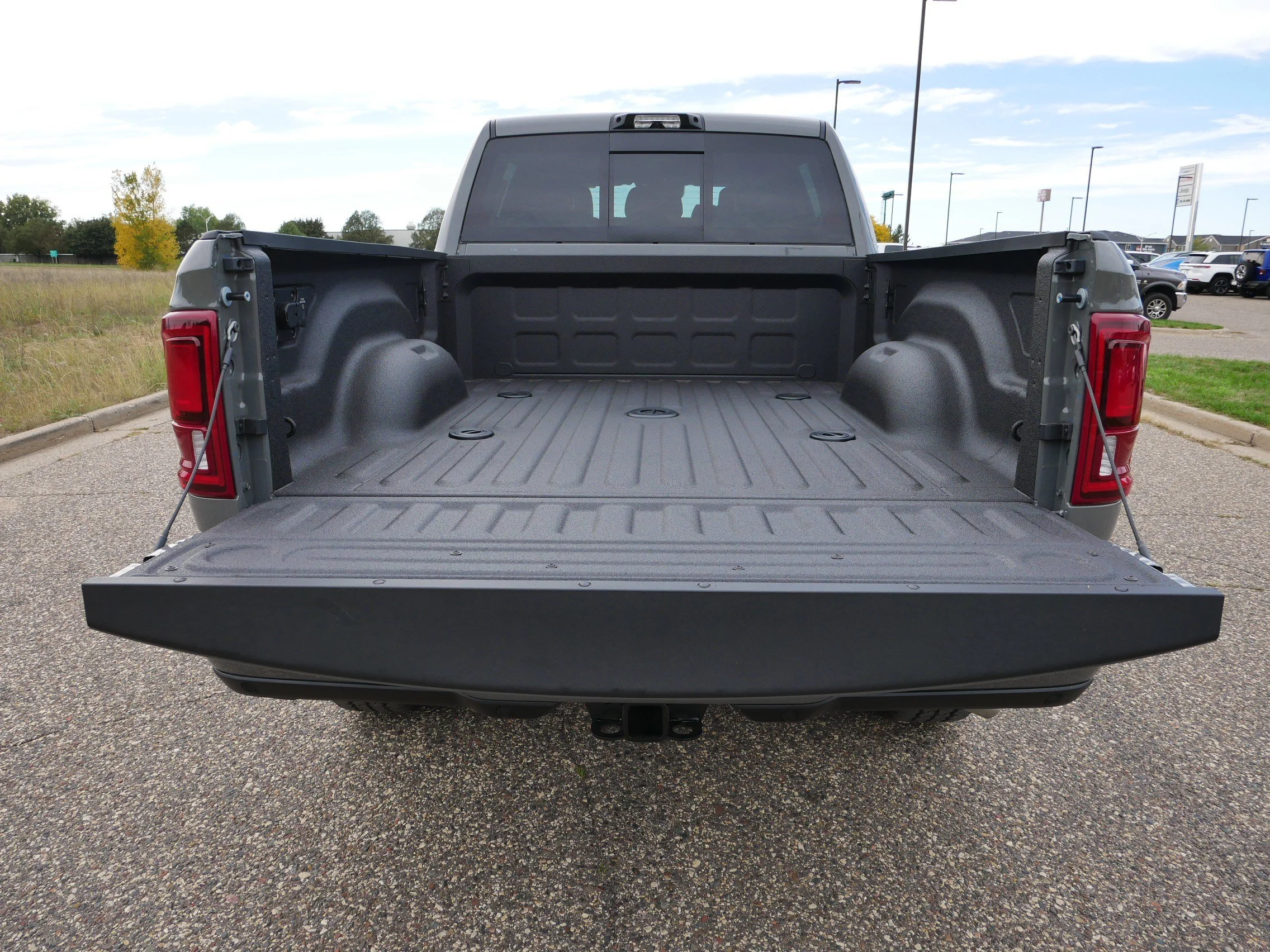 New 2027 Ceramic Gray Clear-Coat Exterior Paint RAM Laramie image 6