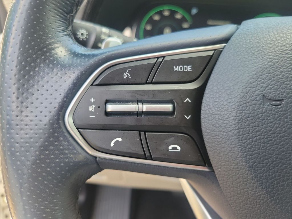 Used 2021 White Hyundai Calligraphy image 18