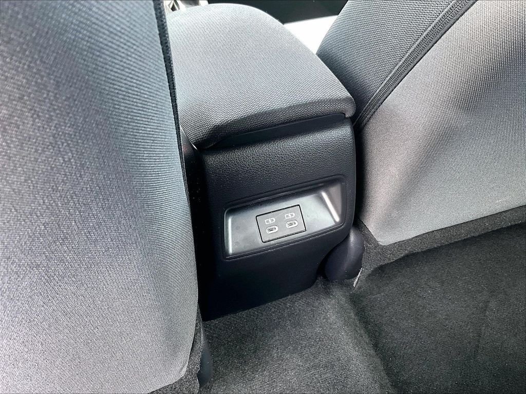 Used 2025 White Toyota LE image 28