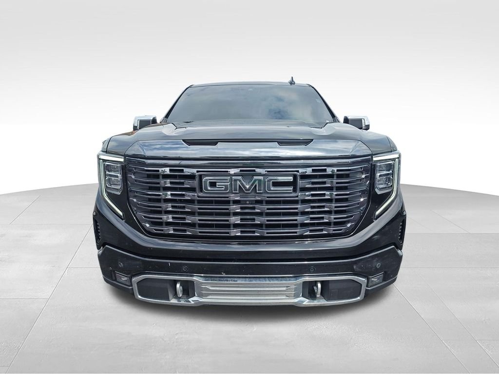 Used 2023 Black GMC Denali Ultimate image 8