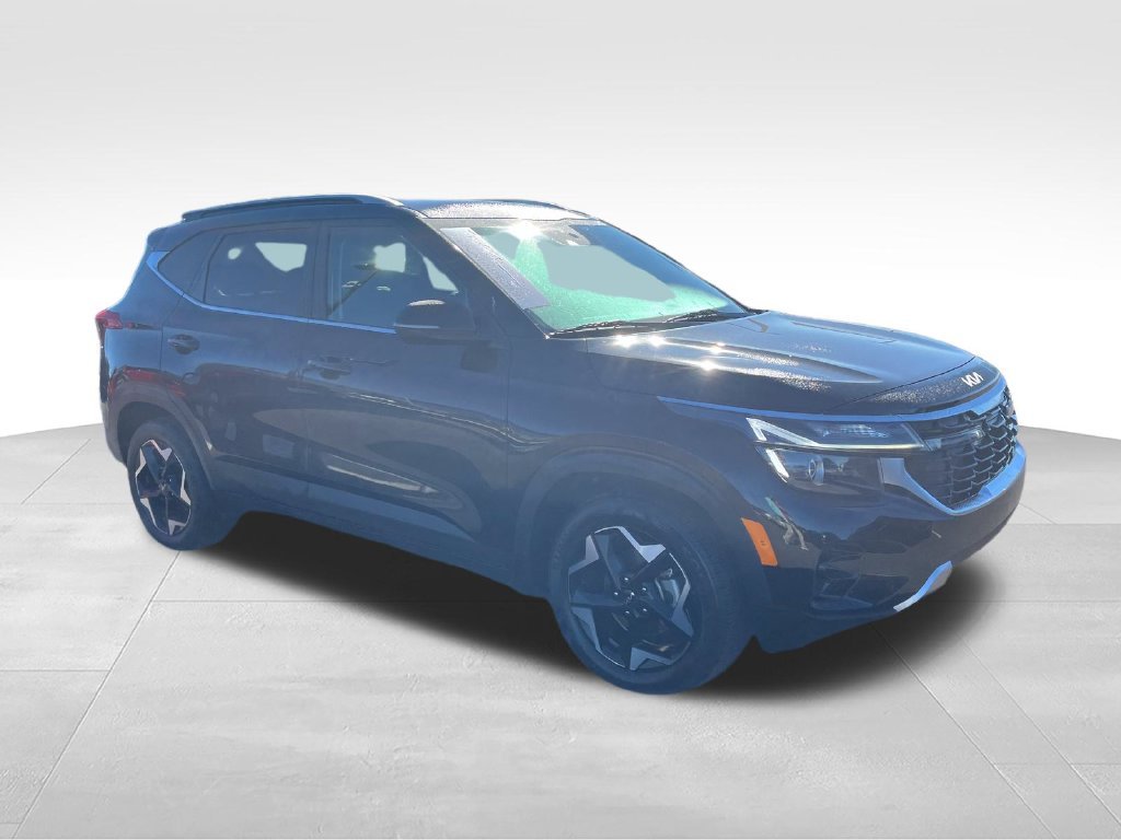Used 2025 Black Kia EX image 7
