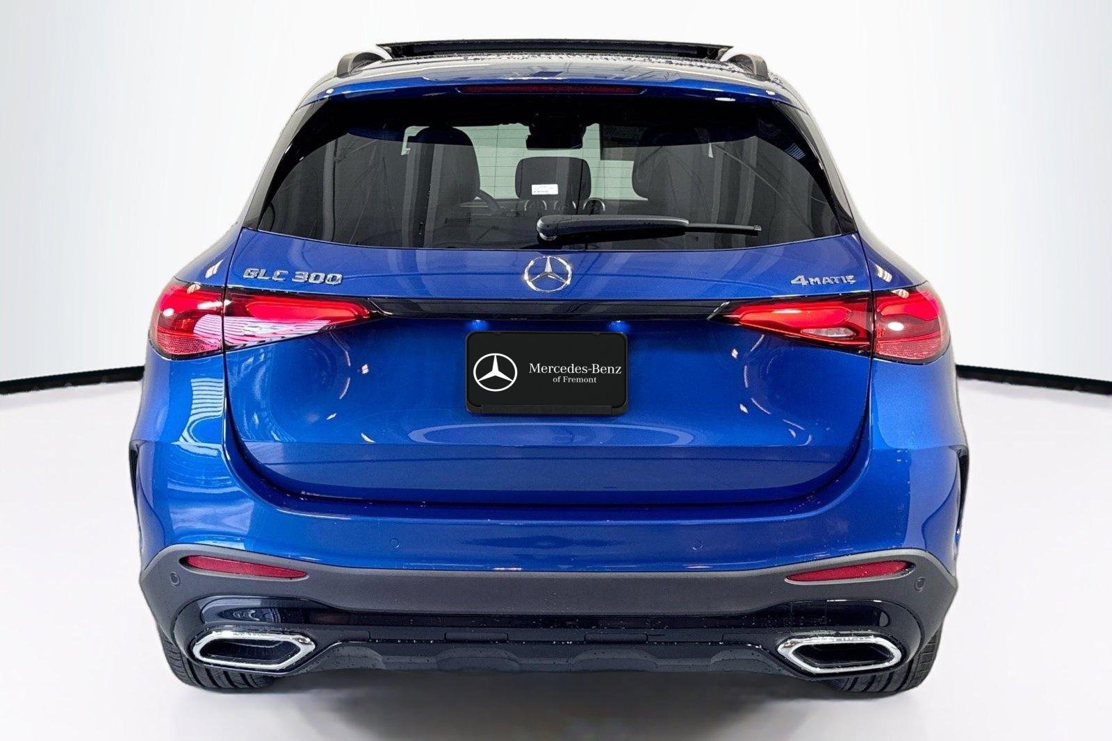 New 2026 Starling Blue Metallic Mercedes-Benz GLC 300 image 24