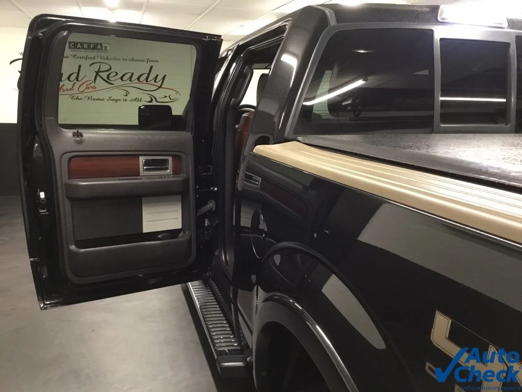 Used 2013 Black Ford King Ranch image 33