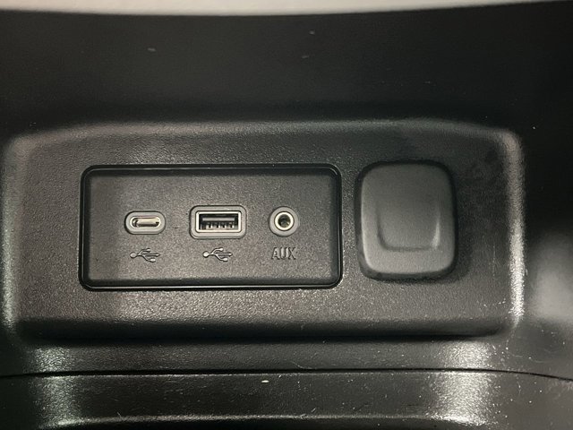 Used 2020 Midnight Blue Metallic Chevrolet LT image 21